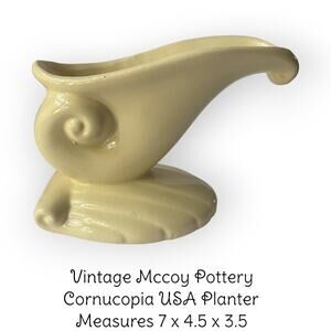 Vintage McCoy Pottery Cornucopia USA Planter EUC